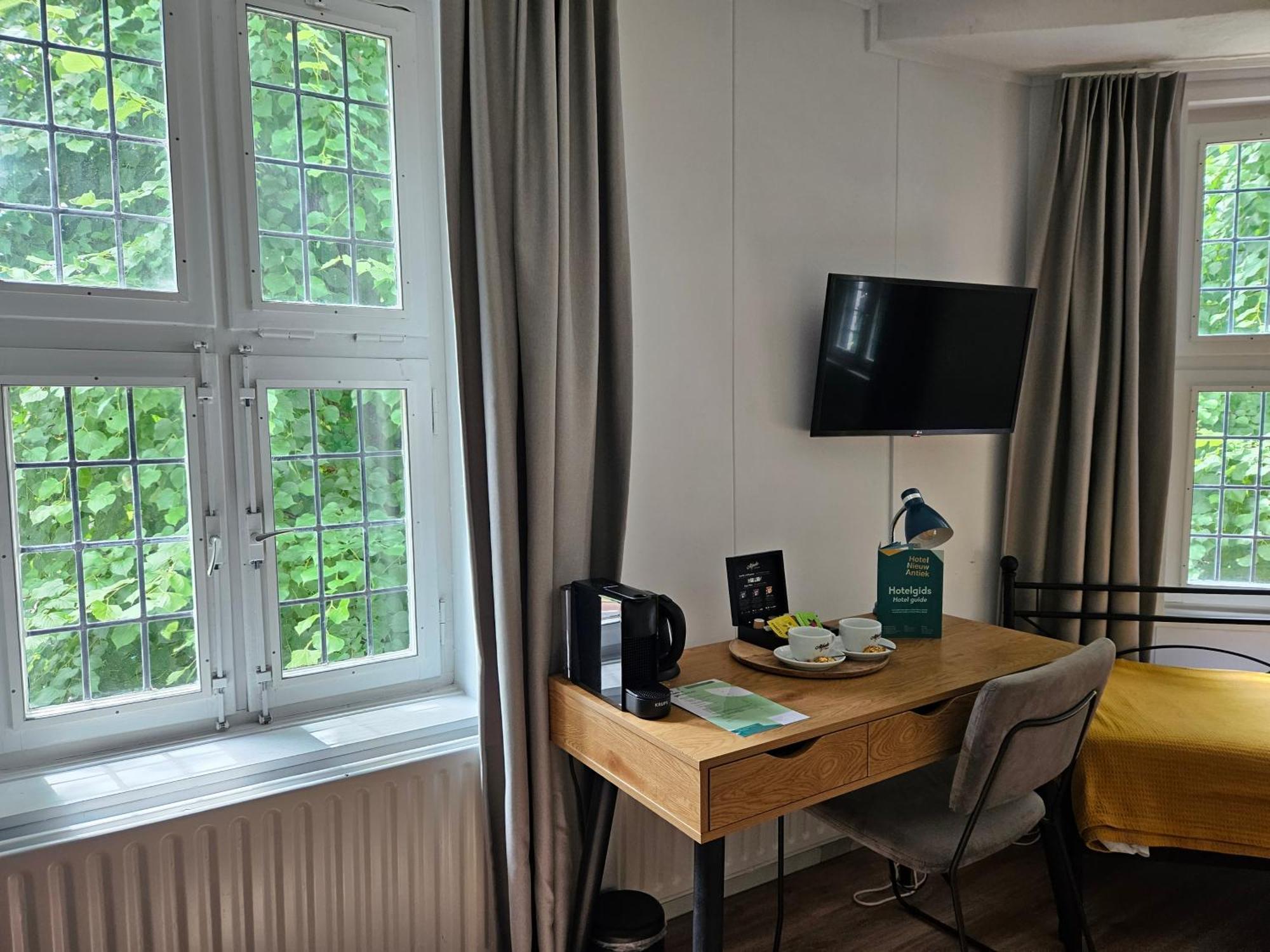 Hotel Nieuw Antiek Helden Δωμάτιο φωτογραφία